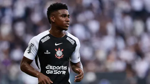 Félix Torres está chegando ao Internacional