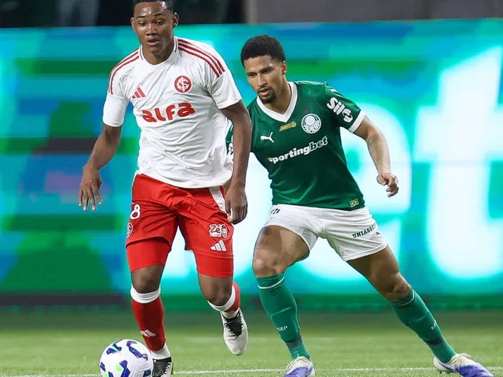 Futuro de Raykkonen segue indefinido no Inter