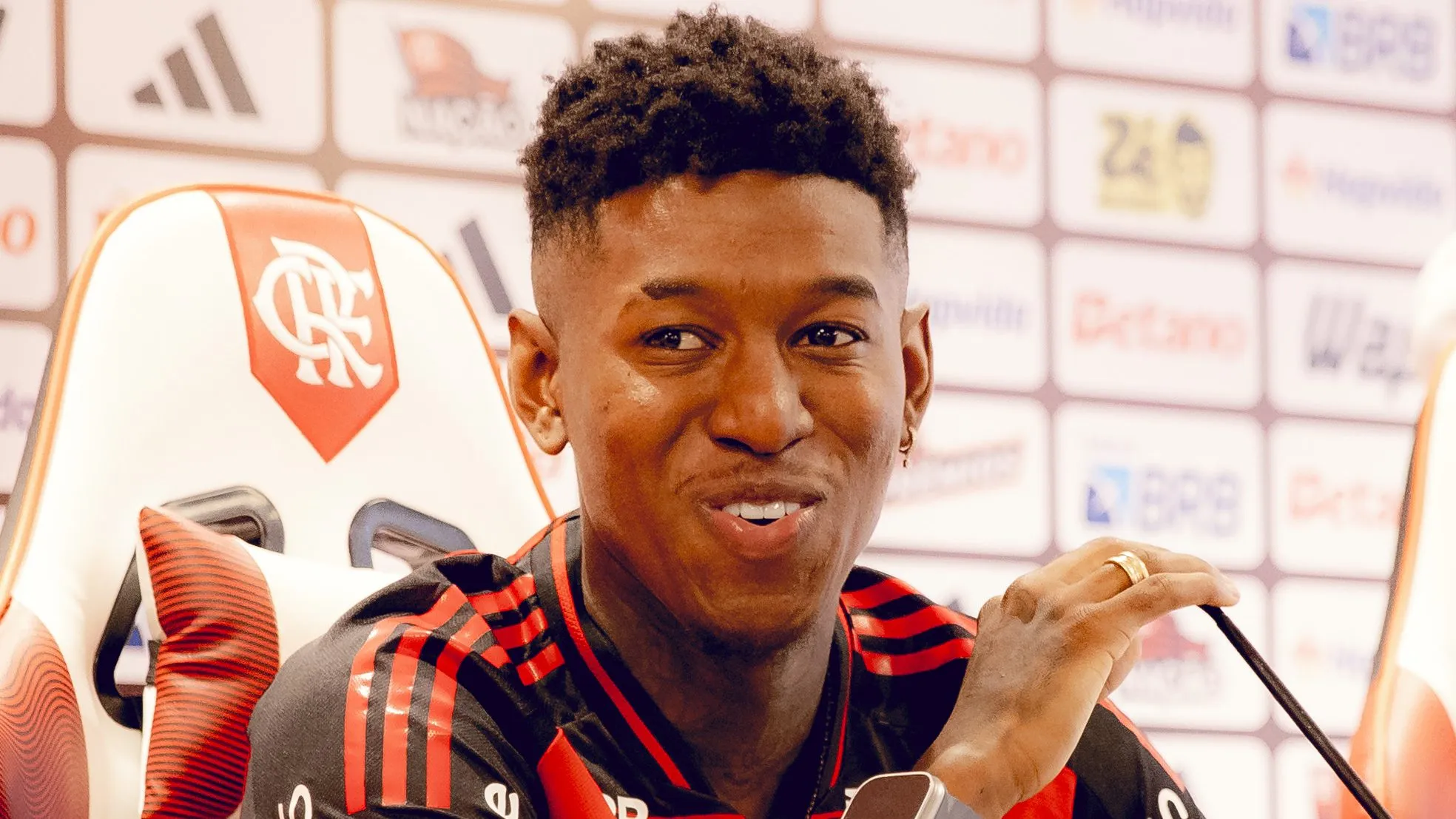 Vitão em sua apresentação. Foto: Adriano Fontes/Flamengo