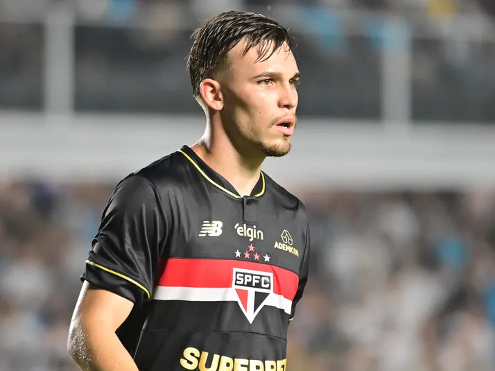 São Paulo encaminha renovação com Felipe Negrucci por três anos