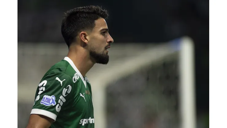 Flaco Lopez jogador do Palmeiras durante partida contra o Santos no estadio Arena Allianz Parque pelo campeonato Brasileiro A 2025. Foto: Anderson Romao/AGIF