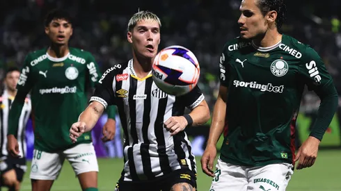 Raphael Veiga em Palmeiras x Santos pelo Paulistão 2026. Foto: Ettore Chiereguini/AGIF