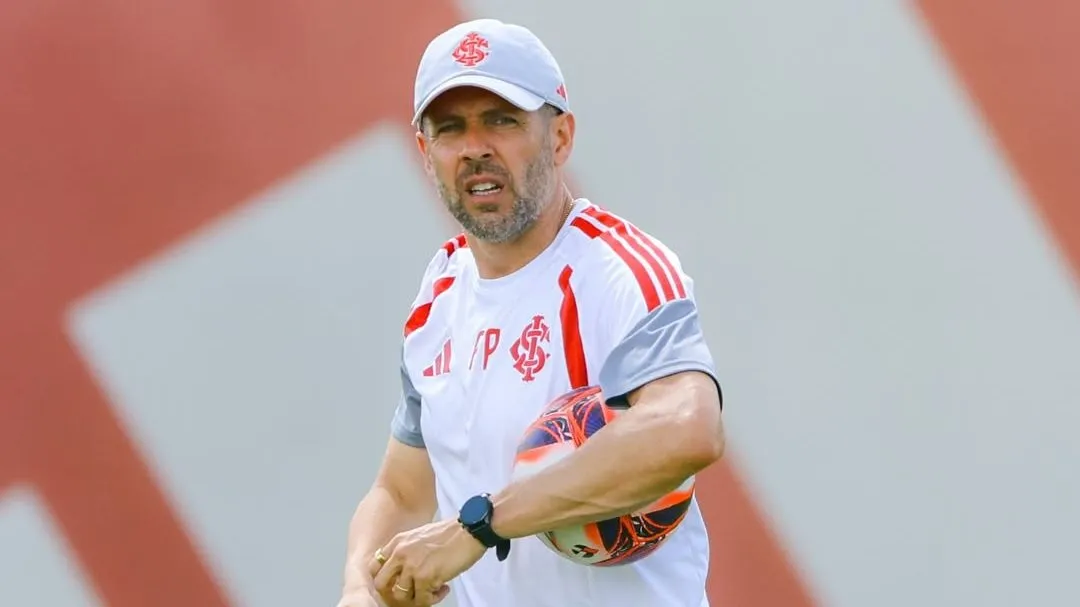 Pezzolano vai comandar o Internacional contra o Monsoon. Foto: Ricardo Duarte/Internacional