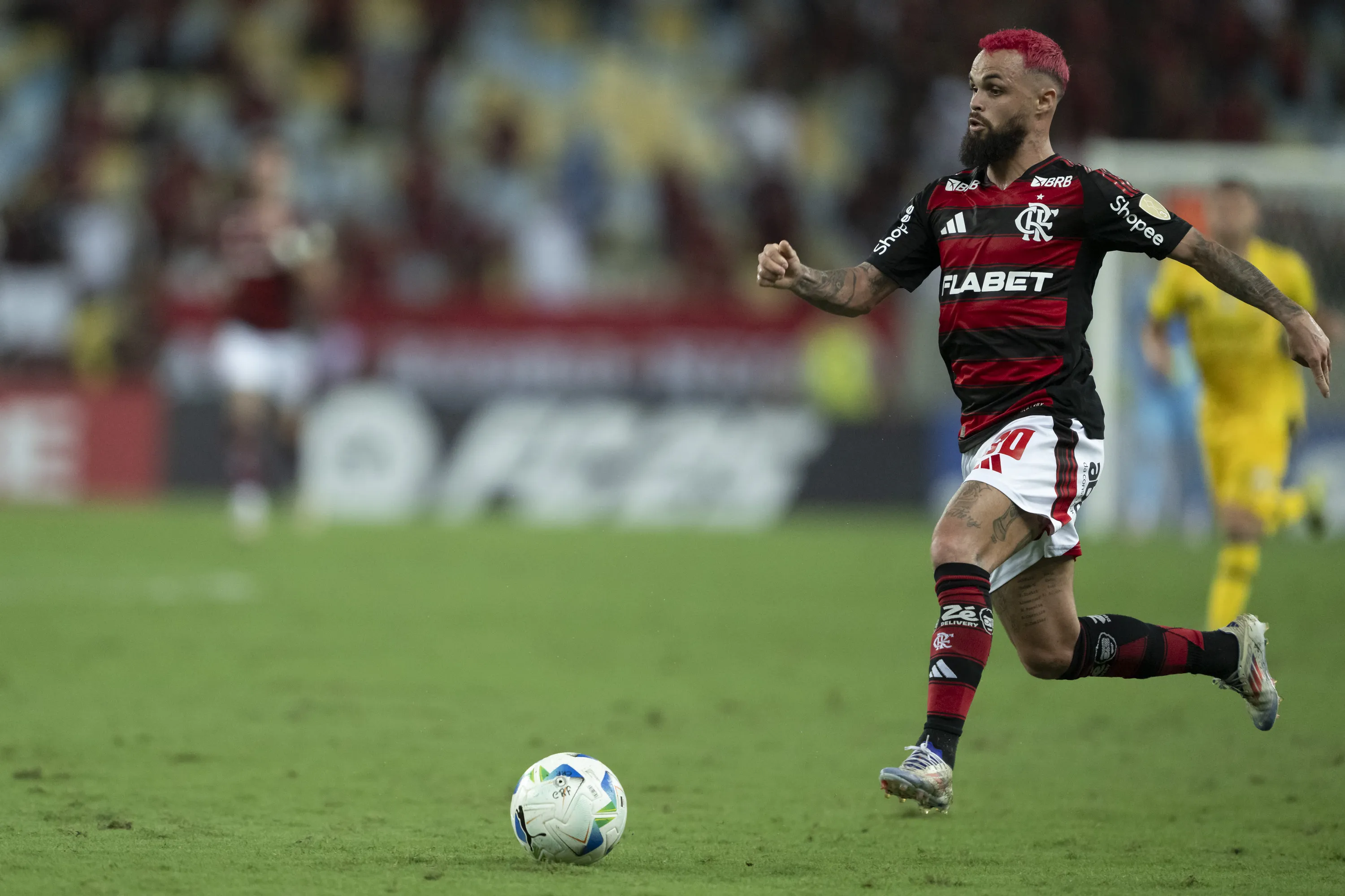 Michael atuando no Flamengo em 2025 –  Foto: Jorge Rodrigues/AGIF