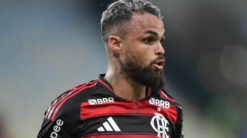 RJ – RIO DE JANEIRO – 12/02/2025 – CARIOCA 2025, FLAMENGO X BOTAFOGO – Michael jogador do Flamengo durante partida contra o Botafogo no estadio Maracana pelo campeonato Carioca 2025. Foto: Thiago Ribeiro/AGIF