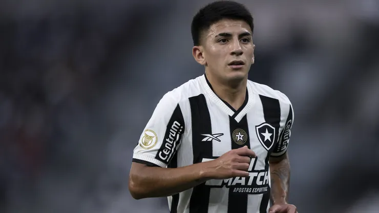 Thiago Almada jogador do Botafogo durante partida contra o Cuiaba no estadio Engenhao pelo campeonato Brasileiro A 2024.