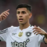 Botafogo vê Zenit e CSKA entrarem na briga por David Ricardo