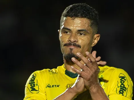 Lucas Ramon só chegará no São Paulo em maio