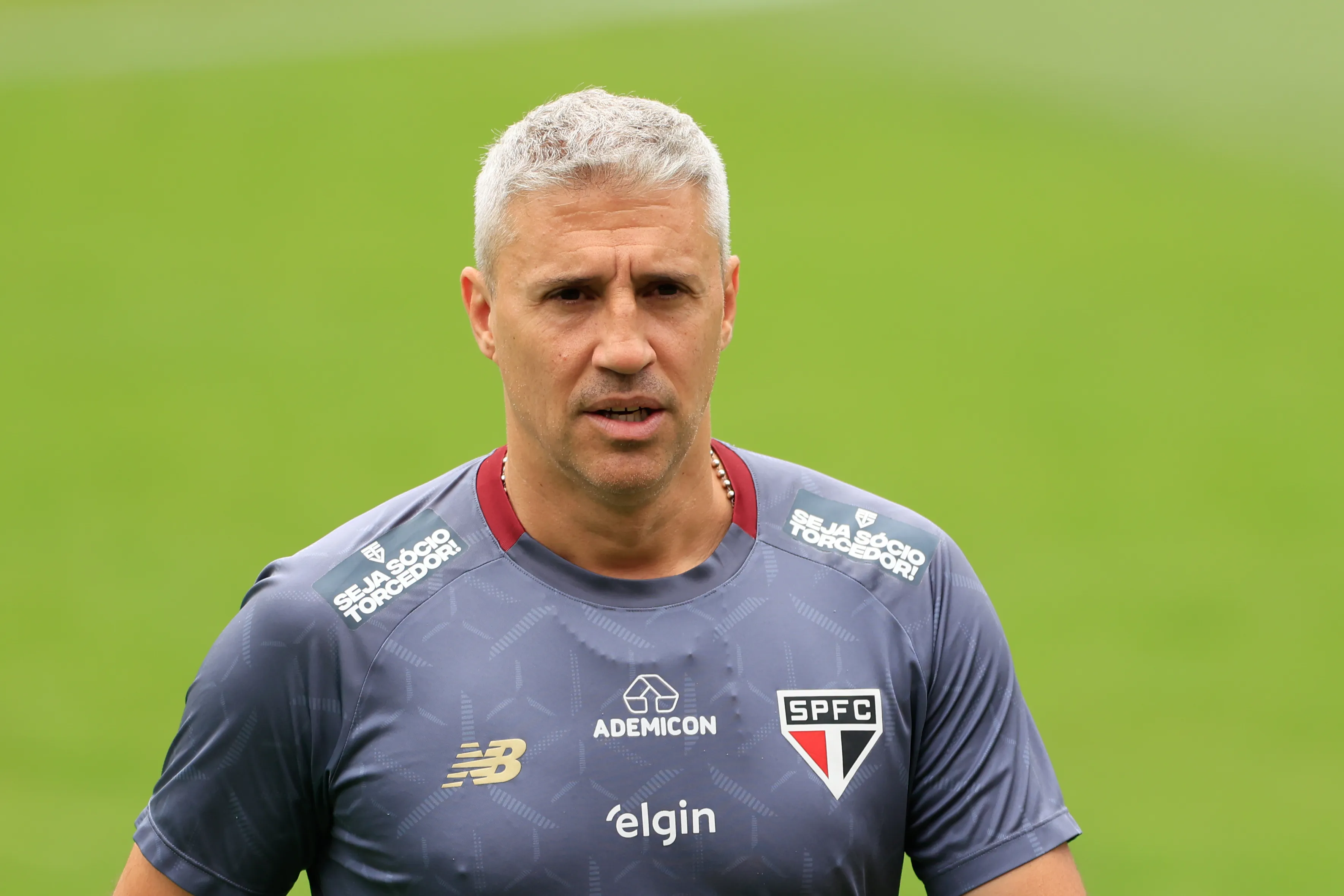 Hernán Crespo durante treinamento do São Paulo no CT Barra Funda. Foto: Marcello Zambrana/AGIF