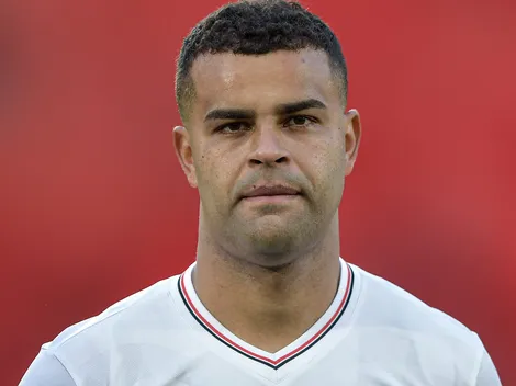 Crespo confirma que Alisson pode deixar o São Paulo para jogar no Corinthians