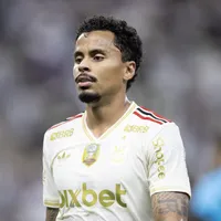 Flamengo pausa conversas com São Paulo e Corinthians por Allan