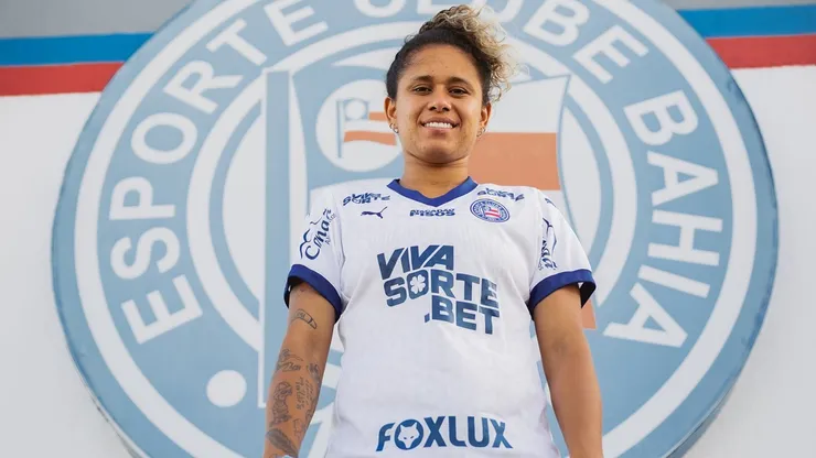Raquel chega ao clube para reforçar o meio-campo do time - Foto: Redes Sociais/Bahia