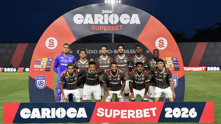 Jogadores do Fluminense posam para foto antes na partida contra Madureira no estadio Luso Brasileiro pelo campeonato Carioca 2026. Foto: Thiago Ribeiro/AGIF