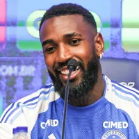 Romário não poupa palavras sobre Gerson, do Cruzeiro