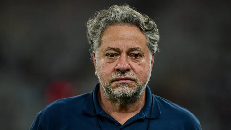 Julio Casares presidente do Sao Paulo antes da partida contra o Flamengo no estadio Maracana pelo campeonato Brasileiro A 2024. Foto: Thiago Ribeiro/AGIF