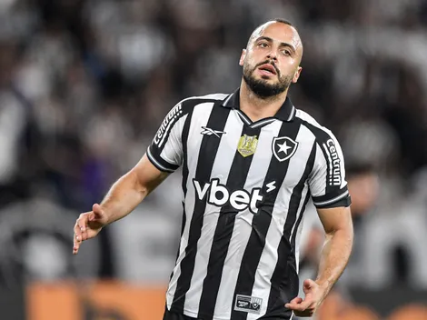 Botafogo recebe oferta oficial do Al-Wasl para vender Arthur Cabra
