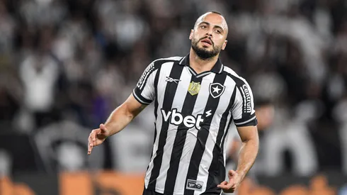 Arthur Cabral jogador do Botafogo durante partida contra o Bragantino no estádio Engenhão pelo campeonato Copa Do Brasil 2025. Foto: Thiago Ribeiro/AGIF
