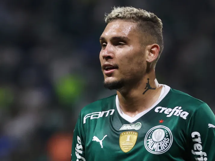 Rafael Navarro desabafa sobre passagem no Palmeiras