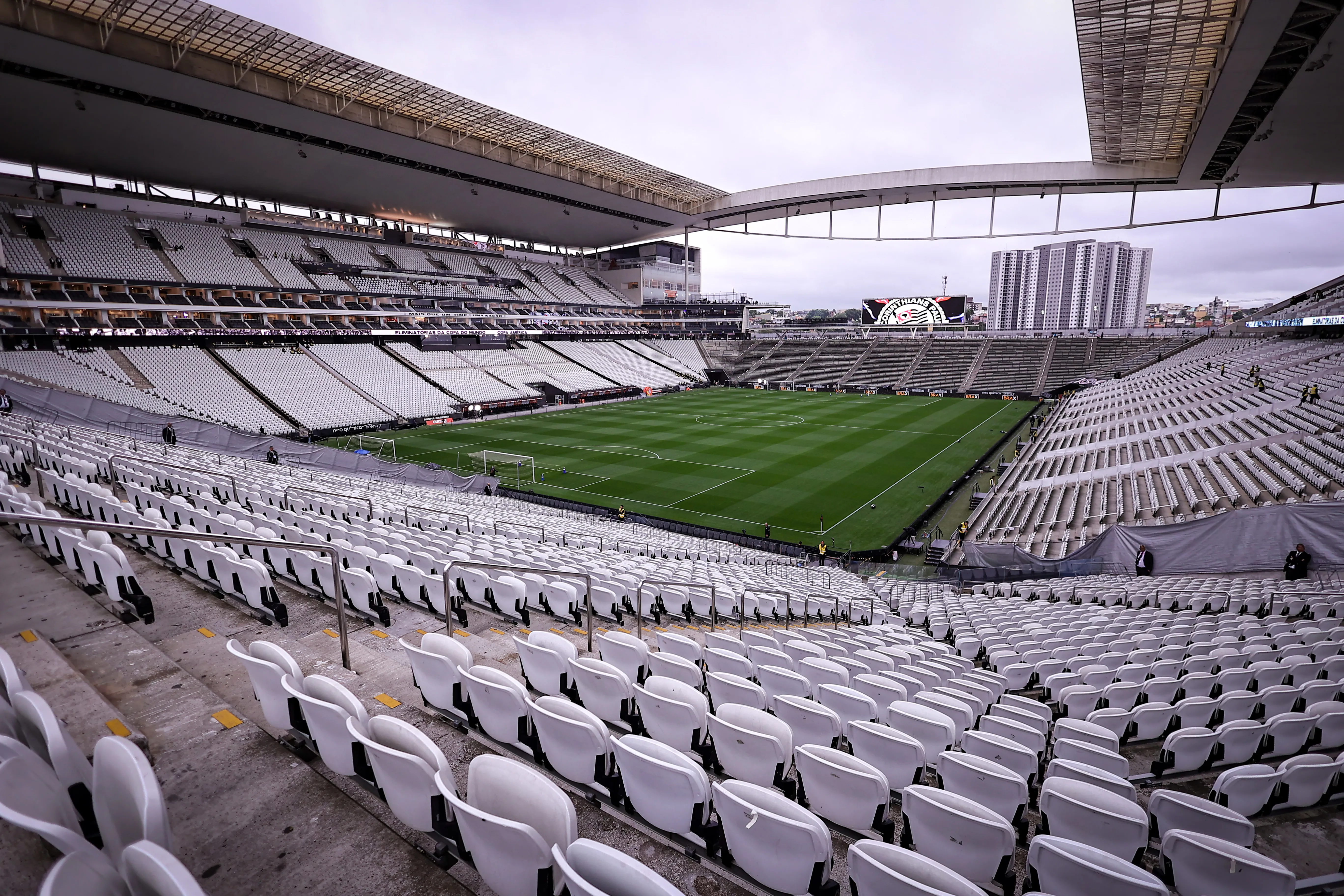 Santos manda jogo contra o Bragantino na Neo Química Arena.  Foto: Fabio Giannelli/AGIF