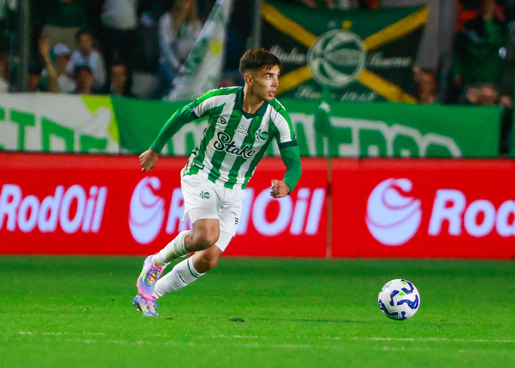 Sforza esteve emprestado pelo Vasco ao Juventude em 2025. Foto: Luiz Erbes/AGIF