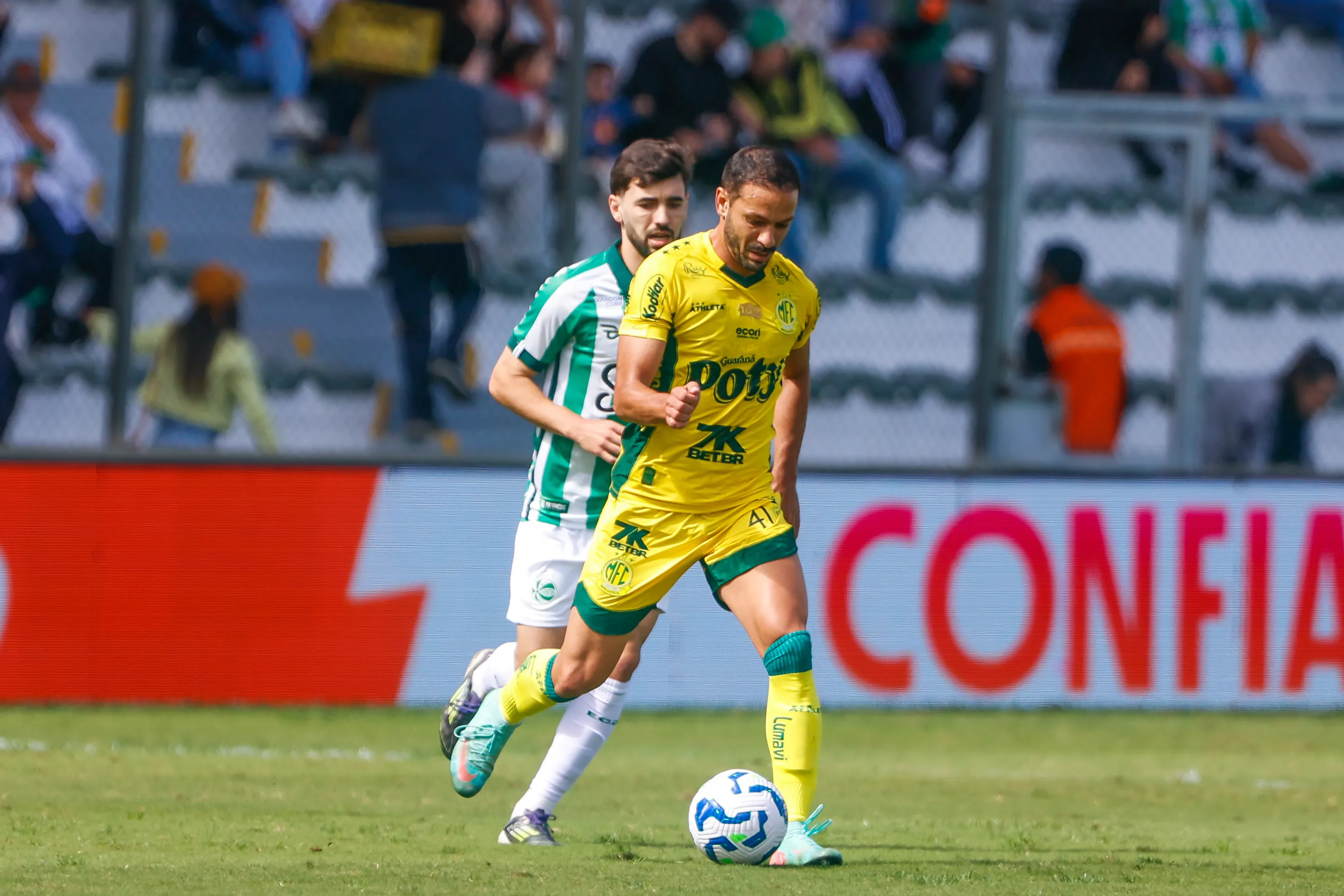 Yago Felipe em Juventude x Mirassol pelo campeonato Brasileiro A 2025. Foto: Luiz Erbes/AGIF