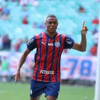 Volante Erick analisa triunfo do Bahia contra Galícia