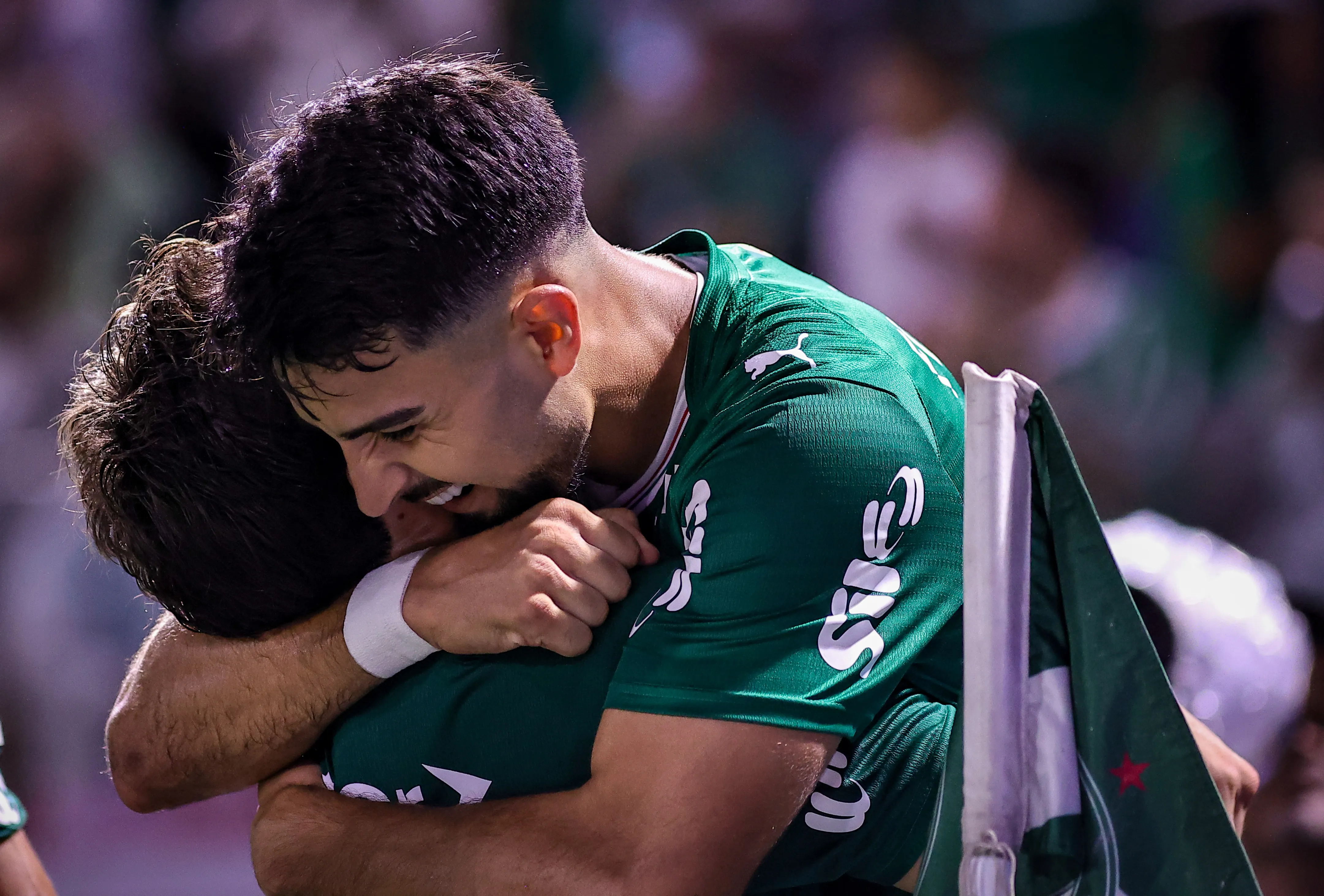Flaco Lopez jogador do Palmeiras comemora seu gol durante partida contra o Mirassol no estadio Arena Barueri pelo campeonato Paulista 2026.  Foto: Fabio Giannelli/AGIF