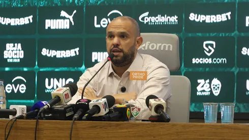 Mattheus Montenegro é cobrado pela torcida do Fluminense. Foto: Marcelo Gonçalves / Fluminense FC
