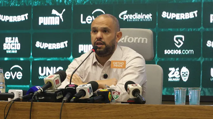 Mattheus Montenegro é cobrado pela torcida do Fluminense. Foto: Marcelo Gonçalves / Fluminense FC
