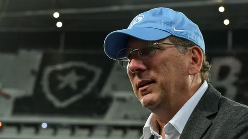 John Textor presidente da SAF do Botafogo durante partida contra o Atlético-GO no estádio Engenhão pelo campeonato Brasileiro A 2024. Foto: Thiago Ribeiro/AGIF
