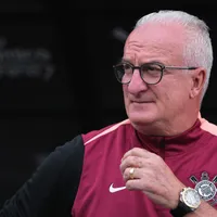 Torcida do Corinthians critica Dorival Jr por empate
