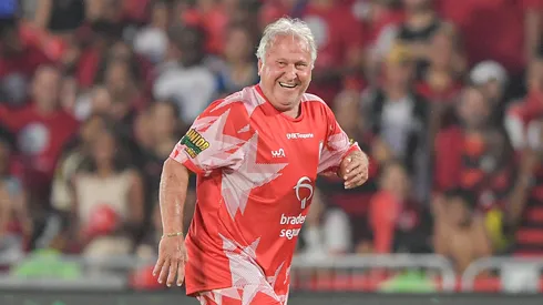 Zico jogador do time Vermelho durante partida contra o time branco no estadio Maracana pelo Jogo das Estrelas – Zico All Star Game 2025 Foto: Thiago Ribeiro/AGIF
