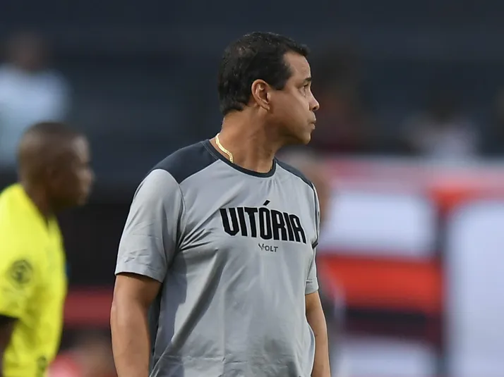Chagas abre possibilidade de estreia antecipada dos titulares no Vitória