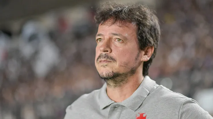 Fernando Diniz tecnico do Vasco durante partida contra o Marica no estadio Sao Januario pelo campeonato Carioca 2026. Foto: Thiago Ribeiro/AGIF