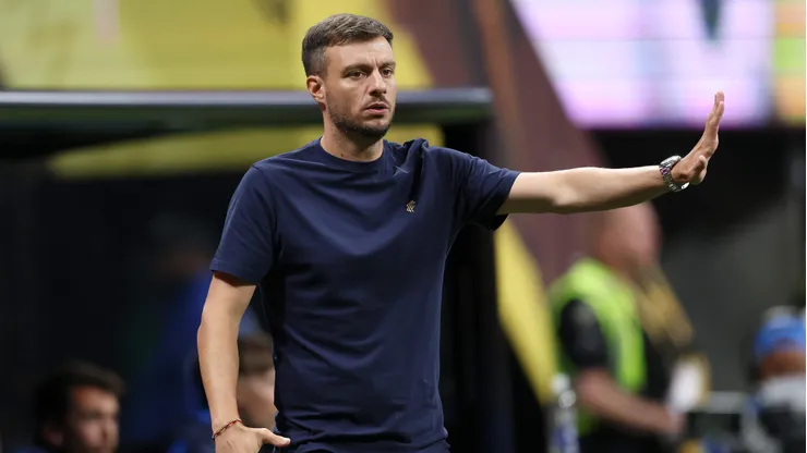 Martín Anselmi vai estrear no Botafogo