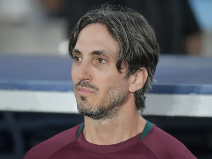 Fluminense irá pagar R$74 milhões para trazer "camisa 9" para Luis Zubeldía