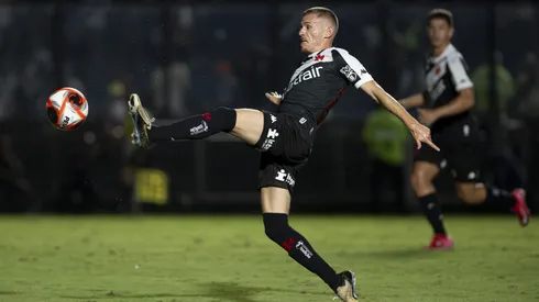 Maxime Domínguez de saída do Vasco. Foto: Jorge Rodrigues/AGIF
