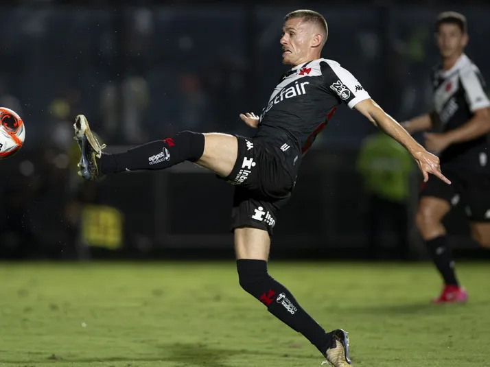 Maxime Domínguez deixa o Vasco rumo à Europa