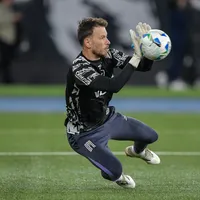 Neto apresenta melhora e se aproxima do retorno no Botafogo