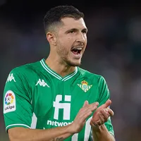 Guido Rodríguez se aproxima do Valencia