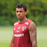 Luiz Gustavo abre o jogo sobre crise no São Paulo