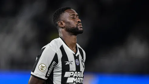 Bastos, jogador do Botafogo
