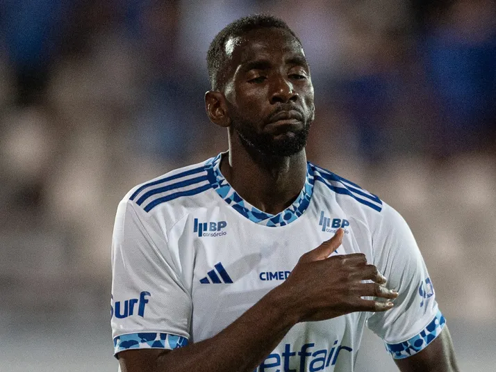 Bolasie não deve estrear na 1ª fase do Catarinense