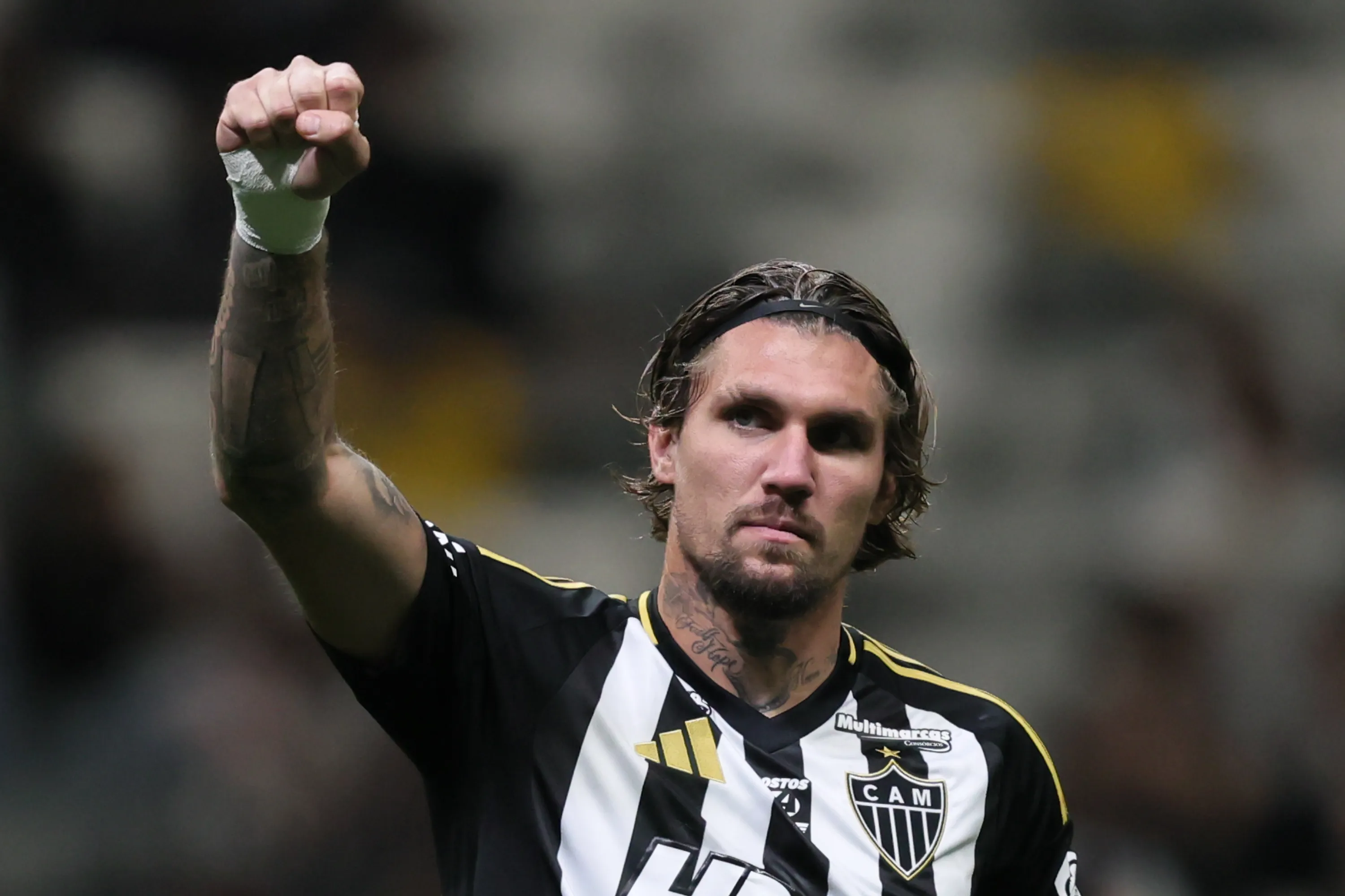 Lyanco jogador do Atletico-MG durante partida contra o Mirassol no estadio Arena MRV pelo campeonato Brasileiro A 2025. Foto: Gilson Lobo/AGIF