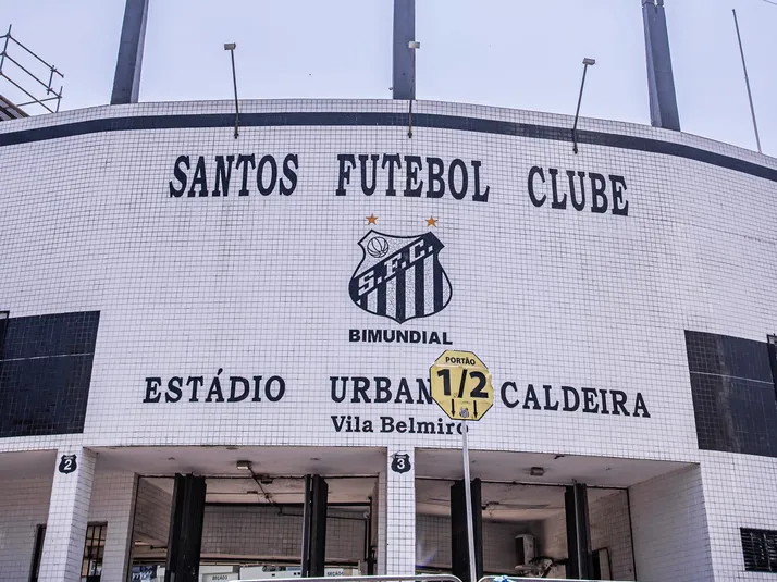 Santos leva multa por atraso em jogo contra o Novorizontino