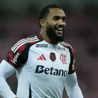 Juninho lamenta as poucas chances no Flamengo