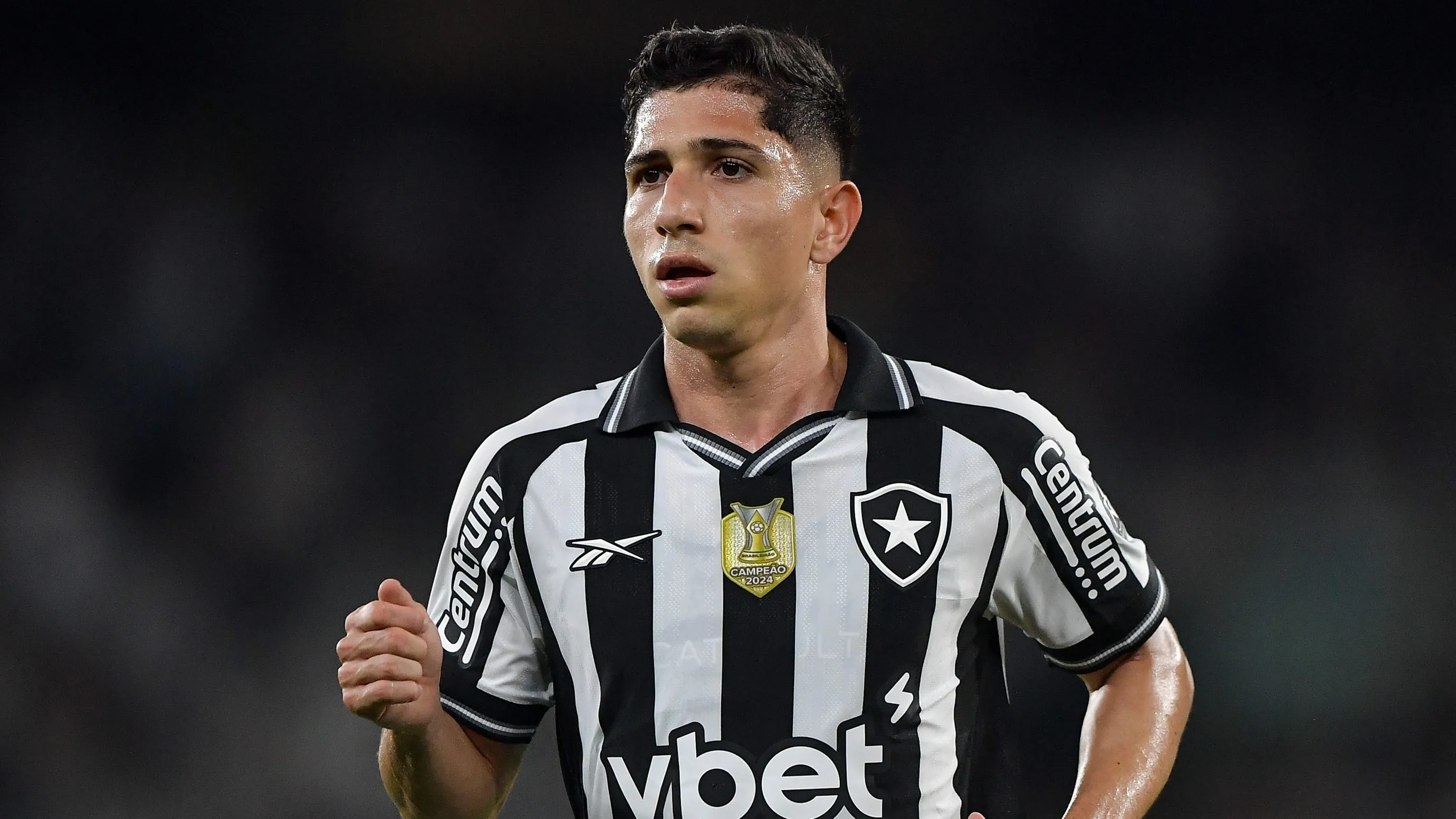 Savarino em campo pelo Botafogo. Foto: Thiago Ribeiro/AGIF