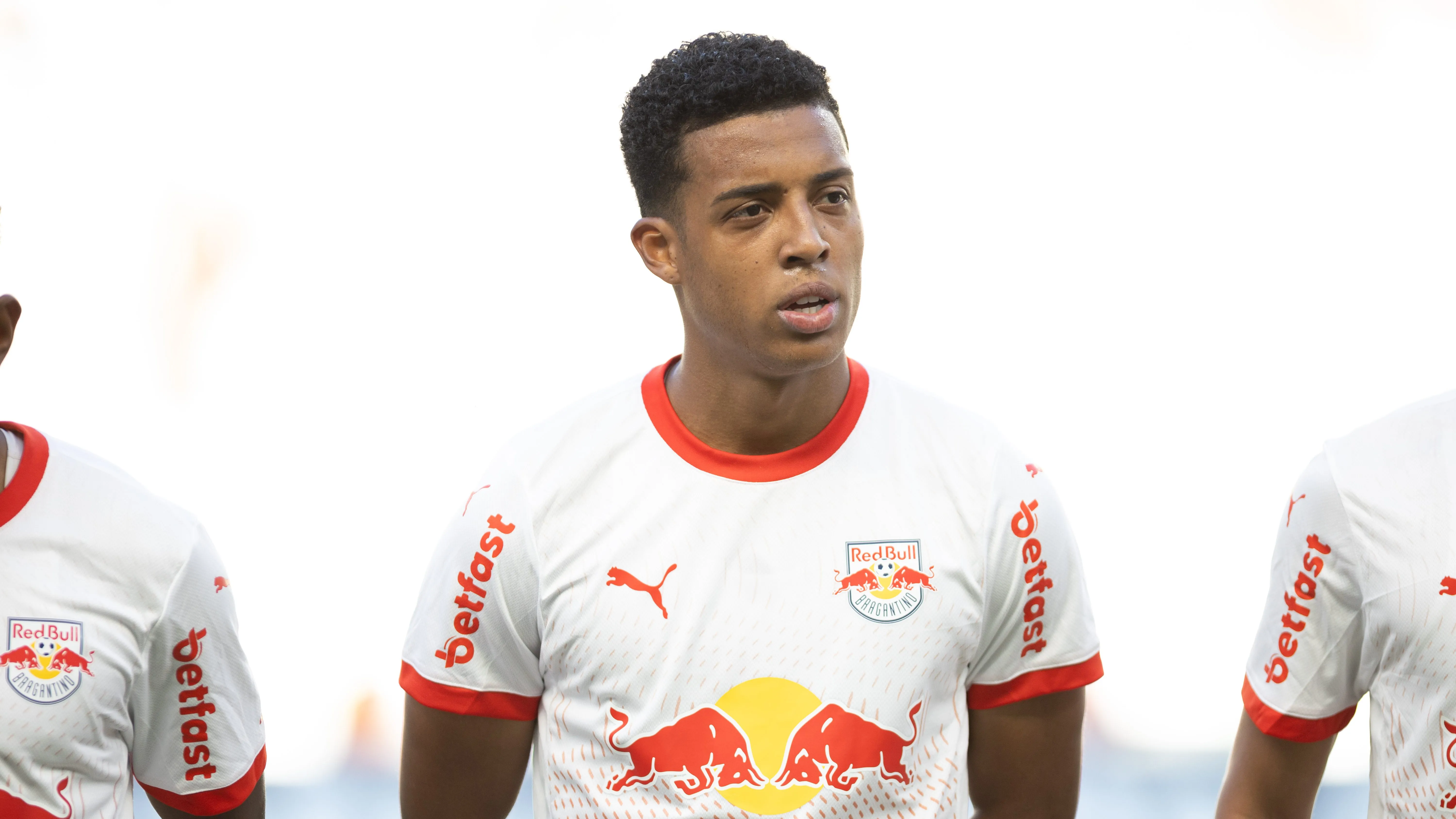 Vanderlan em campo pelo Bragantino. Foto: Baggio Rodrigues/AGIF