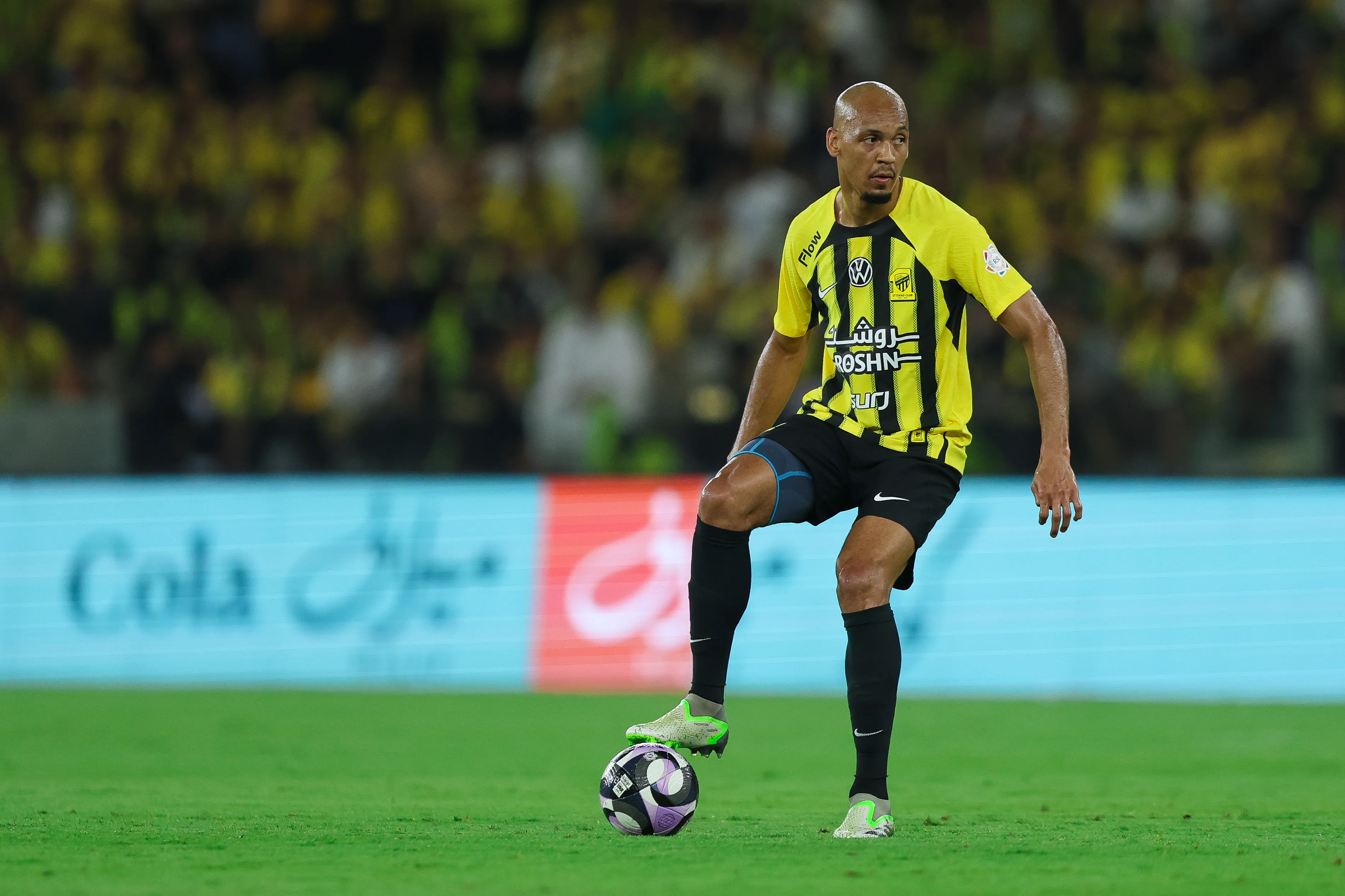JEDDAH, SAUDI ARABIA – MAY 11: Fabinho of Al Ittihad controls the ball during the Saudi Pro League match between Al Ittihad and Al Fayhaa at Prince Abdullah Al Faisal Stadium on May 11, 2025 in Jeddah, Saudi Arabia. (Photo by Yasser Bakhsh/Getty Images)