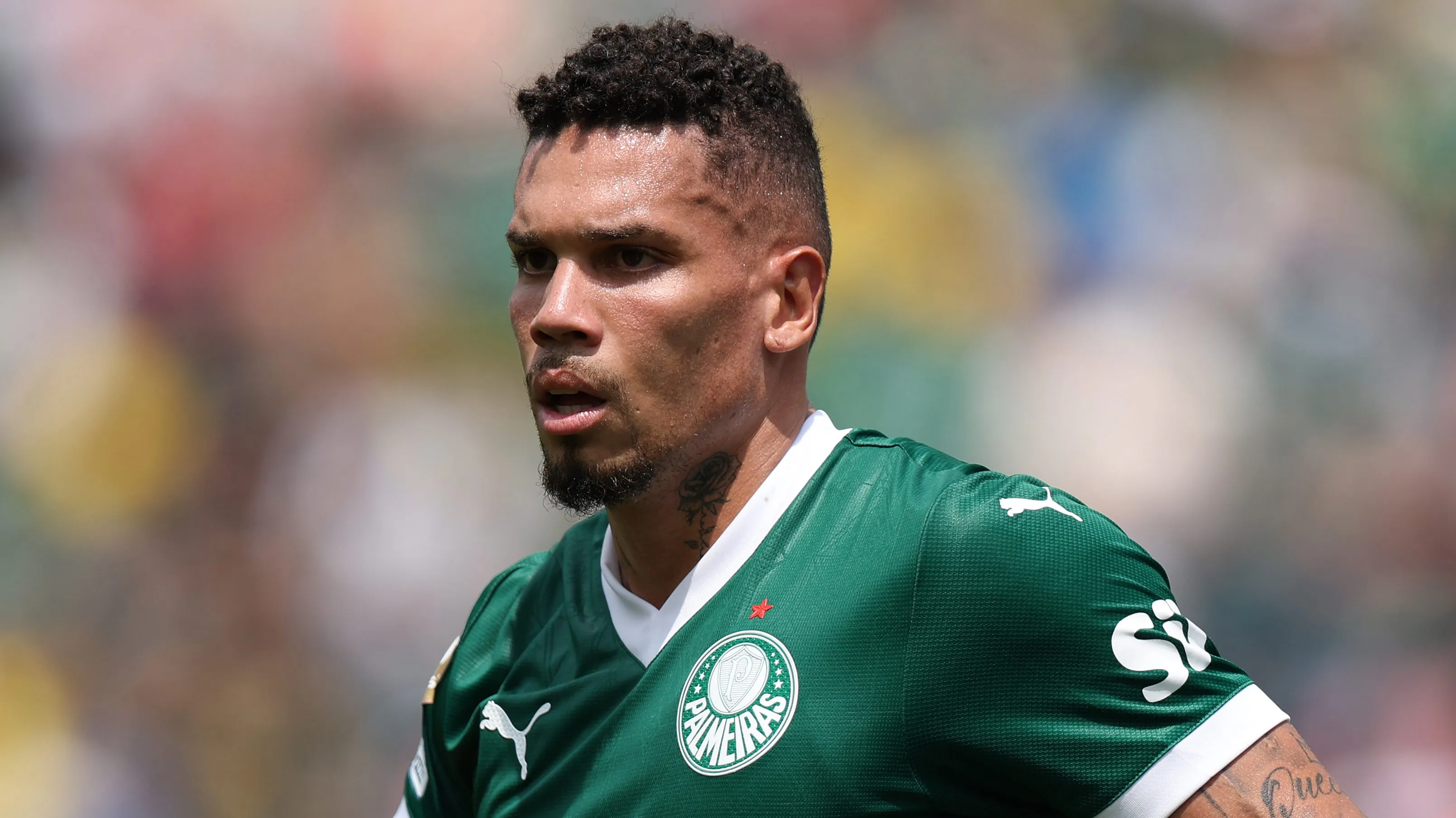 Paulinho em ação pelo Palmeiras no Mundial de Clubes. Foto: Francois Nel/Getty Images